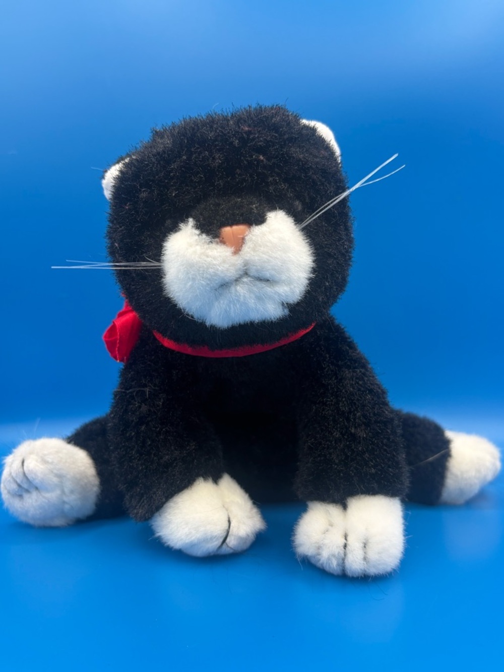 1997 Ty Classic Licorice Black Cat Plush  with Red Ribbon Bow & White Paws